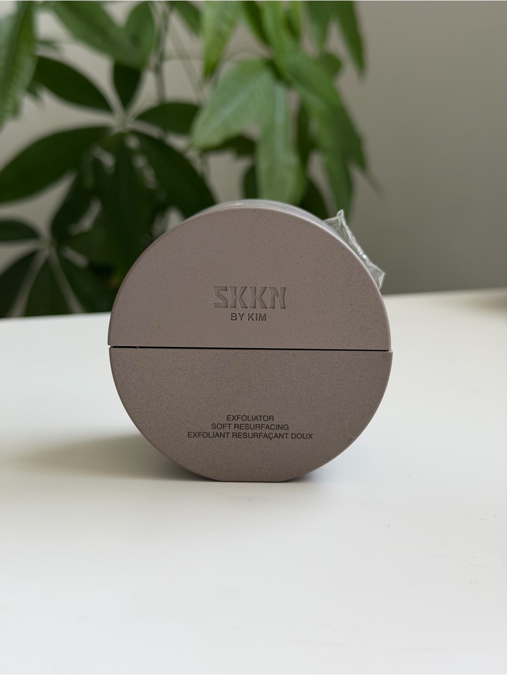SKKN BY KIM Soft Resurfacing Exfoliator + Spatula NEW